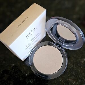 PUR LIGHT LN6 4-in-1 Pressed Mineral Makeup Broad Spectrum SPF 15 .28 oz $32 MSR